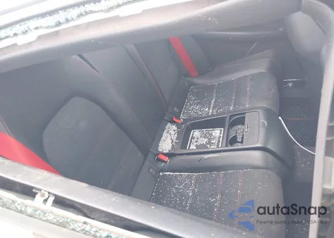 2014 Mercedes-Benz C 250 из США, поврежденный, VIN WDDGJ4HB0EG198267